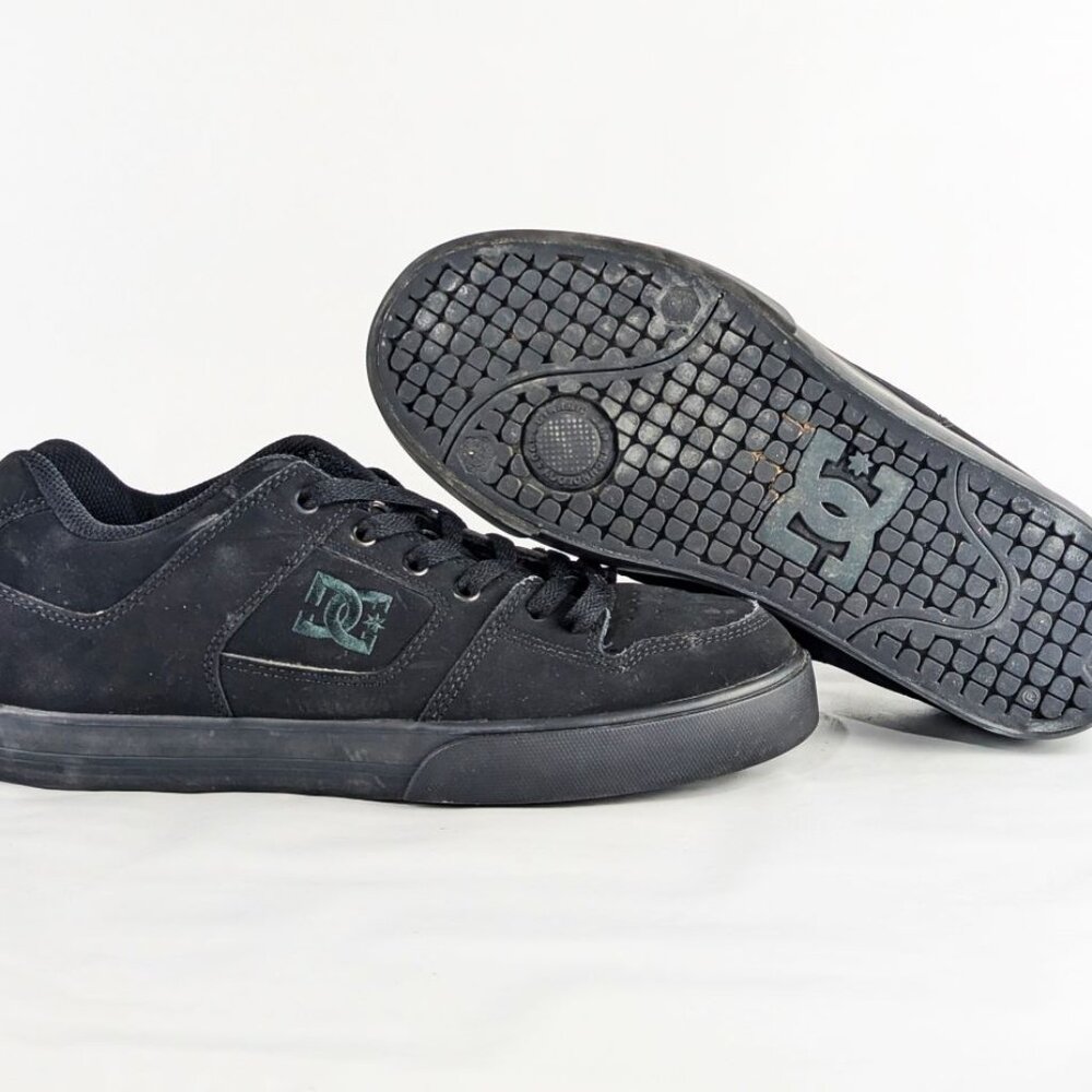 DC Pure skate shoes, Men's size 8, all black - Picture 2 of 7